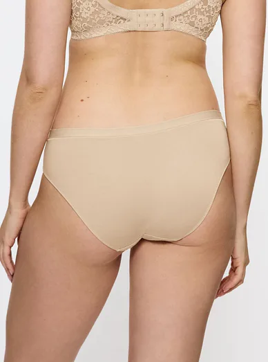 Triumph klasické kalhotky béžové - tělová