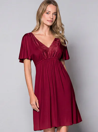 Noční košile ve vínové barvě - vínová