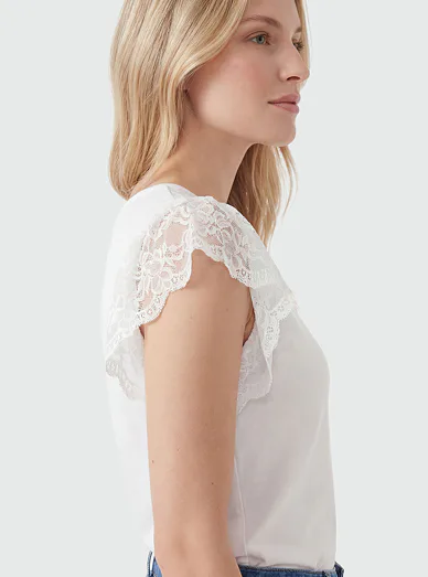 Kalimo viskózové tričko s krajkou bílé - smetanová